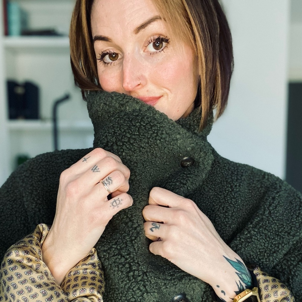 Like this listing to be notified when I go live!